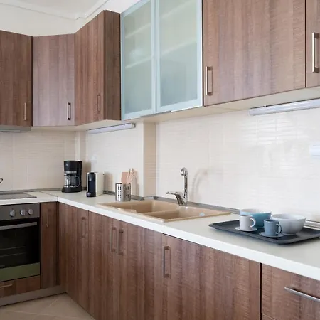 Alexandros Maisonettes & Holiday home